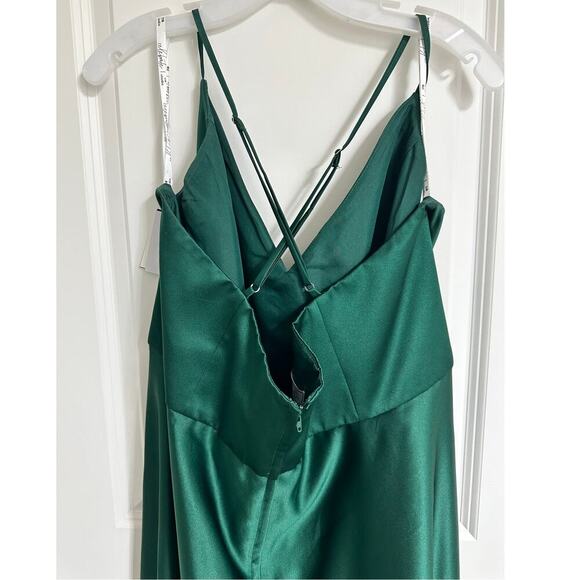 ๐ Davidโs Bridal Satin A-Line Bridesmaid Dress โ Juniper, Size 22 (NWT) ๐ - Picture 5 of 7